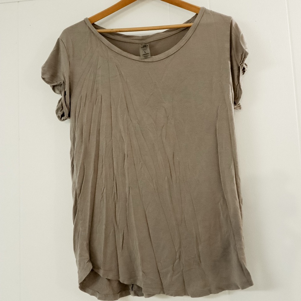Mono B Taupe Short Sleeve Tee